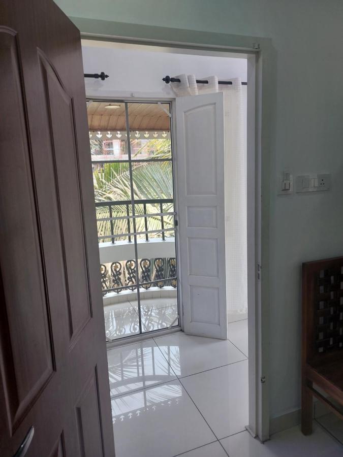 Annies Inn Homestay Kochi Екстериор снимка