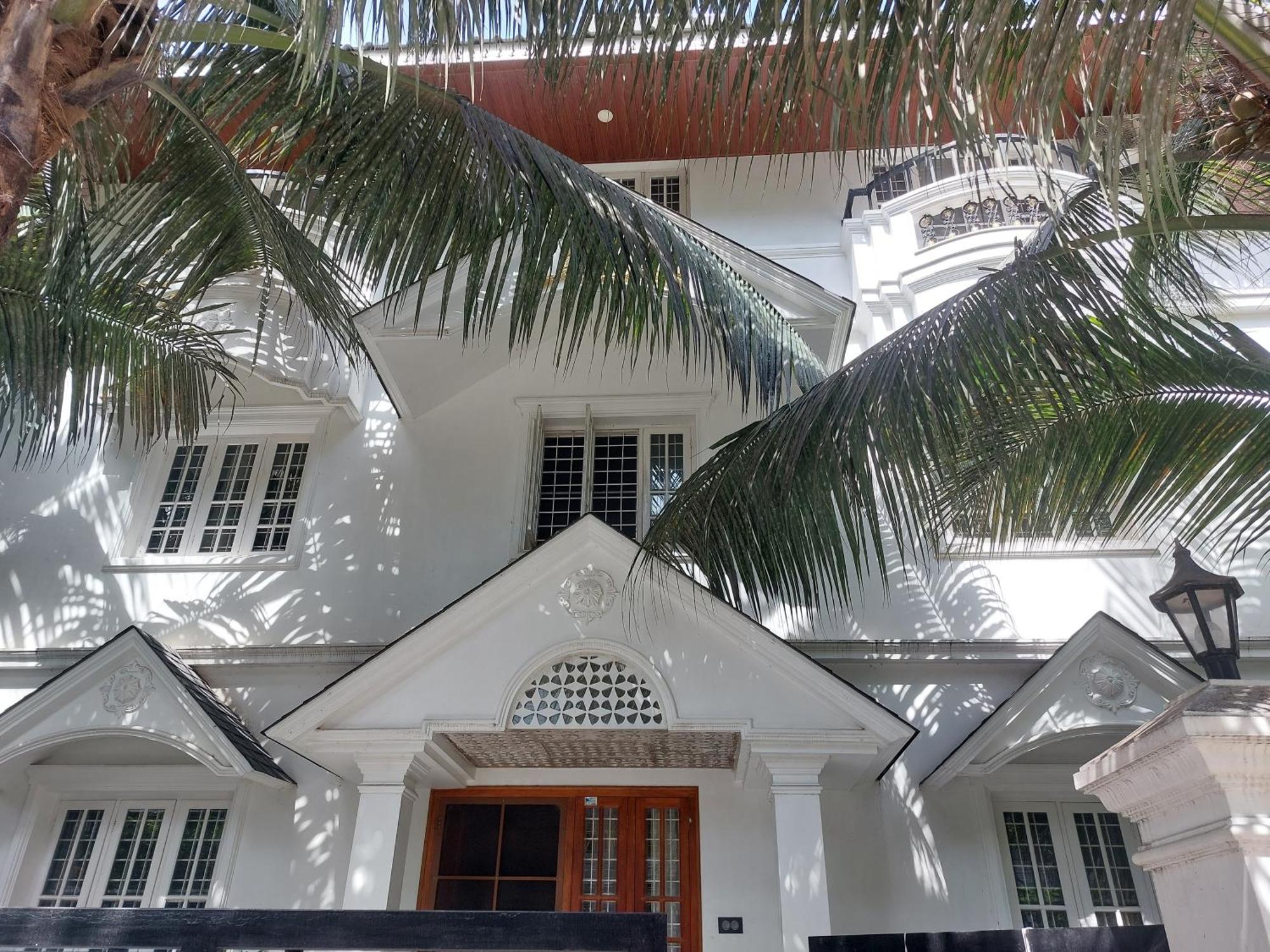 Annies Inn Homestay Kochi Екстериор снимка
