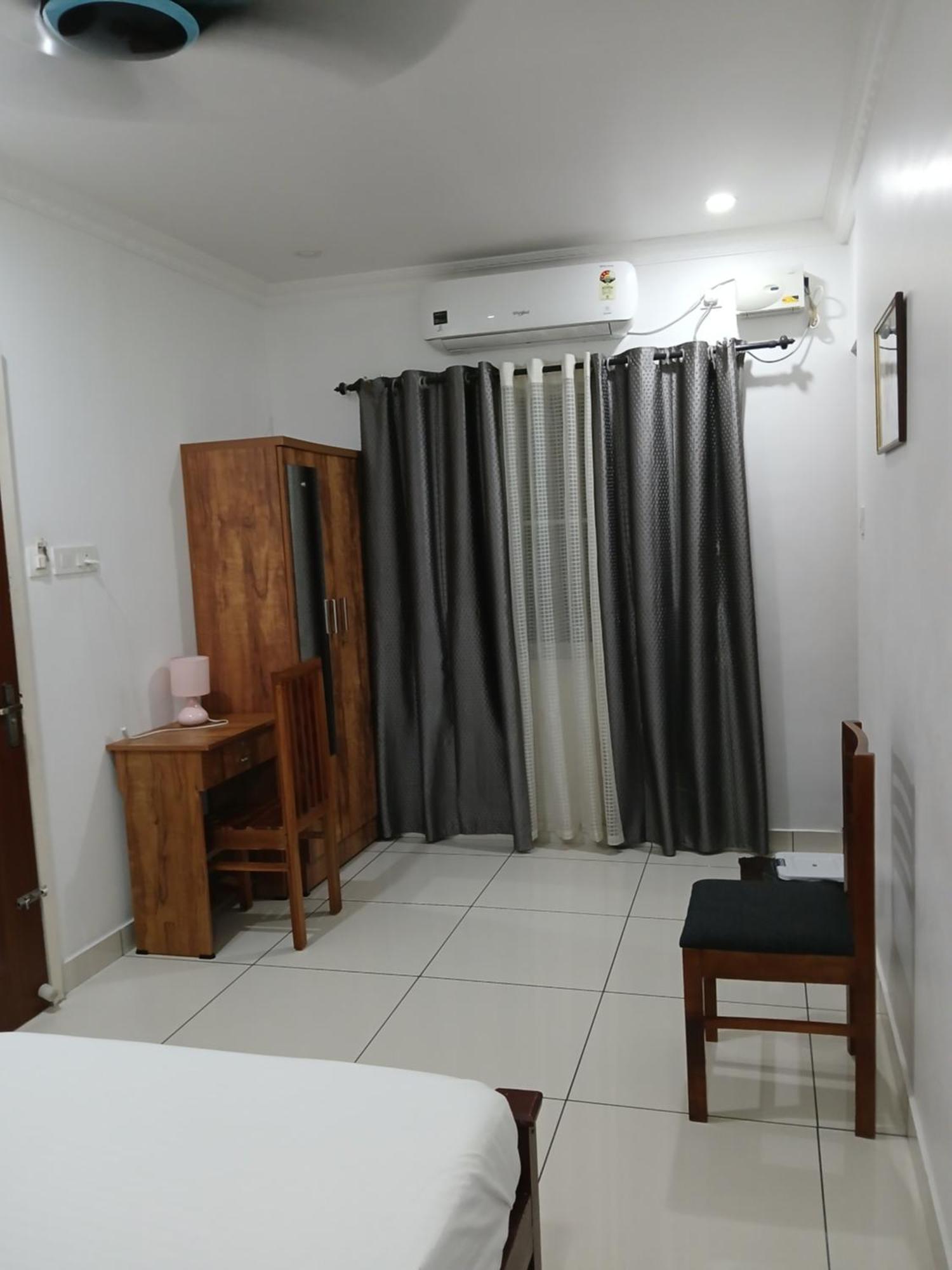 Annies Inn Homestay Kochi Екстериор снимка