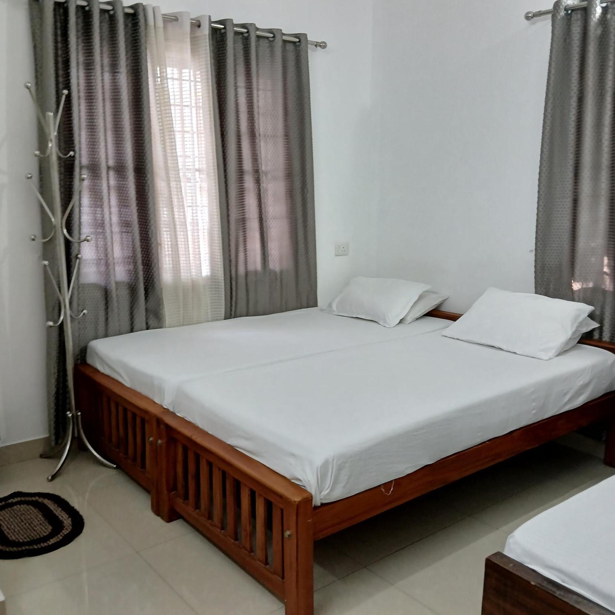 Annies Inn Homestay Kochi Екстериор снимка